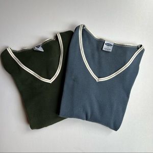 Old Navy v-neck long sleeve tops—set of 2